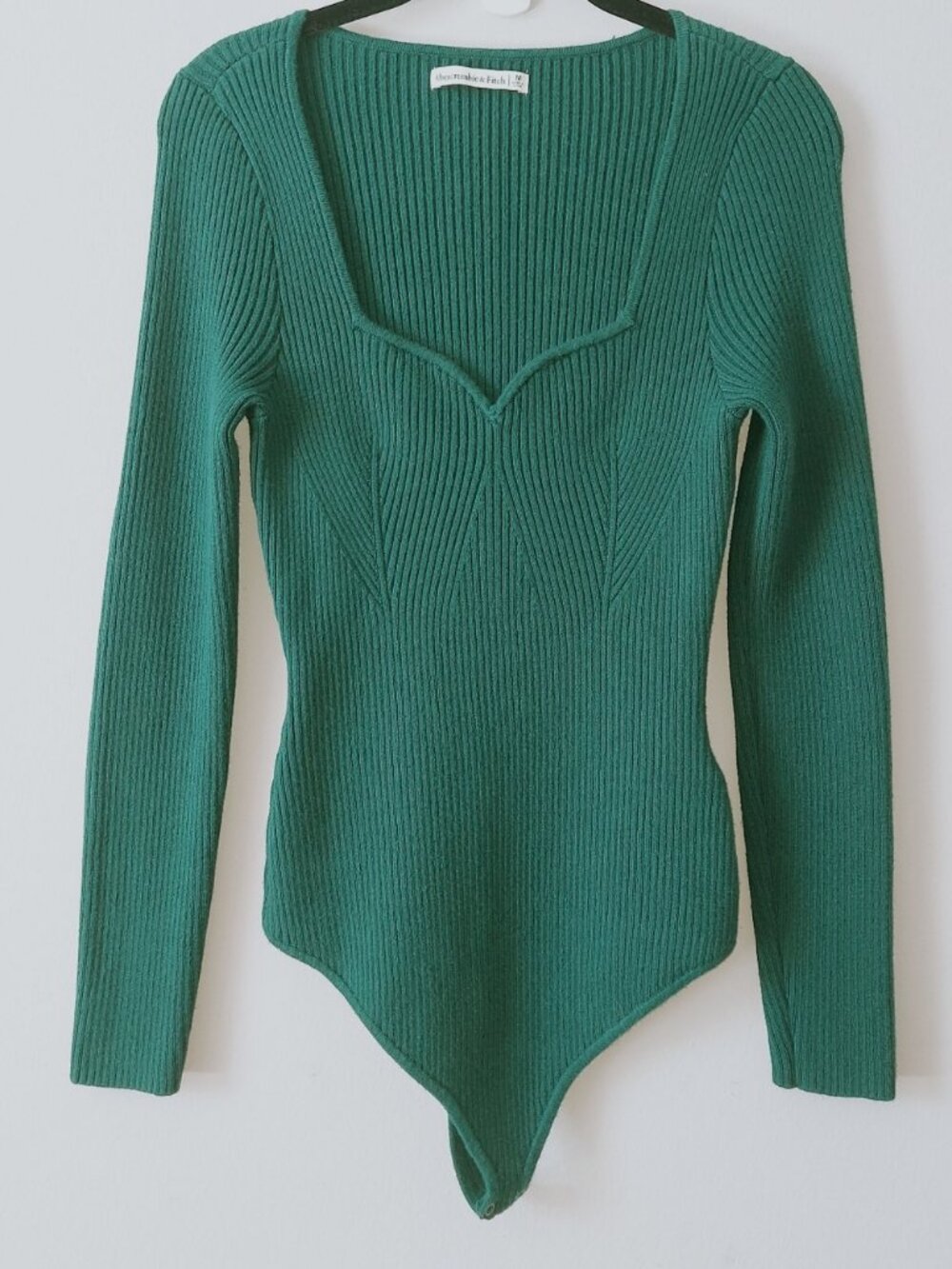Abercrombie & Fitch Bodycon Long Sleeve Knit Sweetheart Sweater Bodysuit Medium